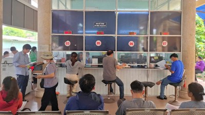 Thuế giảm mạnh giúp loại bỏ việc mua bán đất kê “2 giá” 
