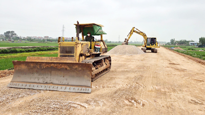 Tăng tốc giải ngân vốn đầu tư công tại Bắc Giang: Tập trung xử lý dứt điểm dự án trọng điểm