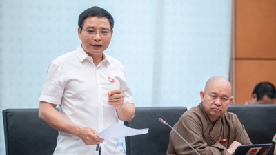 Sửa đổi Luật Doanh nghiệp: Tiếp tục hoàn thiện quy định viên chức được góp vốn, điều hành doanh nghiệp