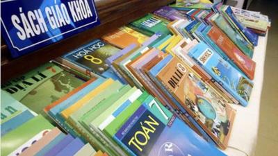 Một chương trình, nhiều bộ sách giáo khoa: Đổi mới hay lãng phí?
