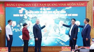 Ra mắt Tủ sách điện tử Chủ tịch Hồ Chí Minh