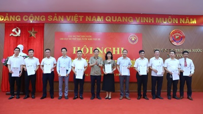 Chi cục Dự trữ Nhà nước khu vực III công bố các quyết định về công tác cán bộ