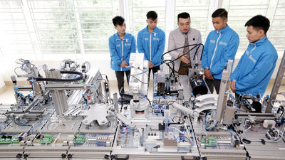 Giáo dục nghề nghiệp: Để cung đáp ứng cầu?