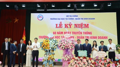 Trường Đại học Tài chính - Quản trị bongdaso kèo nhà cái kỷ niệm 60 năm xây dựng và phát triển