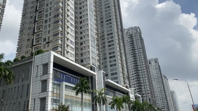 Đứt gánh dòng vốn khiến hàng loạt dự án bất động sản ngừng trệ