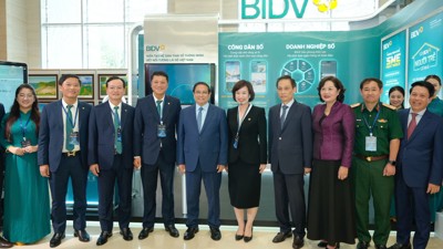 BIDV khẳng định vai trò tiên phong trong phát triển ngân hàng số 