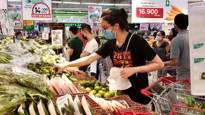 Thủ tướng Chính phủ yêu cầu tăng cường chấp hành quy định pháp luật về giá