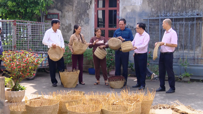 Quản lý nguồn kinh phí nguồn ngân sách nhà nước thực hiện truyền thông và giảm nghèo về thông tin