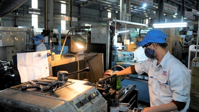 Ngành Sản xuất Việt Nam từng bước được cải thiện 