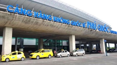 Sân bay Phú Quốc được bàn giao từ Bộ Xây dựng về UBND tỉnh Kiên Giang