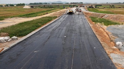 Bộ Xây dựng: Một số dự án đã giải ngân trên 80% giá trị hợp đồng