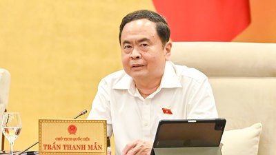Chủ tịch Quốc hội Trần Thanh Mẫn ký ban hành Nghị quyết của Ủy ban Thường vụ Quốc hội