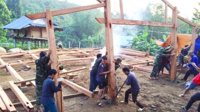 Thủ tướng yêu cầu quyết liệt, thần tốc hơn nữa xoá nhà tạm, nhà dột nát 