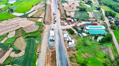 Hoàn thành đồng bộ 4 dự án đường cao tốc phía Nam trong năm 2025
