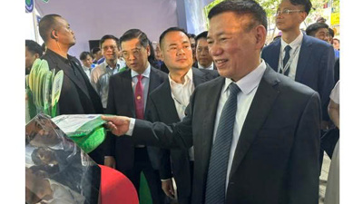 Phó Thủ tướng Hồ Đức Phớc dự khai mạc Lễ hội không tiền mặt