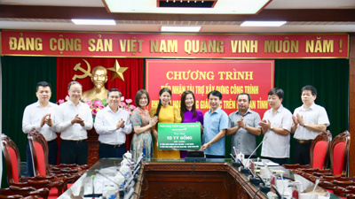 Vietcombank tài trợ 10 tỷ đồng xây dựng trường học tại Hải Dương