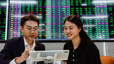 VN-Index tiếp tục tích lũy, chờ đợi bứt phá tuần tới