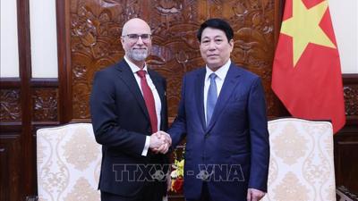 Chủ tịch nước Lương Cường tiếp các Đại sứ Canada, Iran