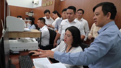 TP. Hồ Chí Minh hỗ trợ công chức thôi việc vay tối đa 300 triệu đồng lãi 0%