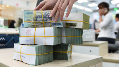 Lãi suất huy động cao nhất lên tới hơn 9,6%/năm trong tháng 6