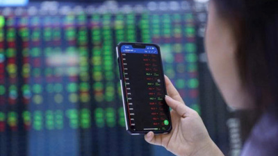 Lợi nhuận quý II khởi sắc, cổ phiếu trụ vững đường đua 1.400 điểm?