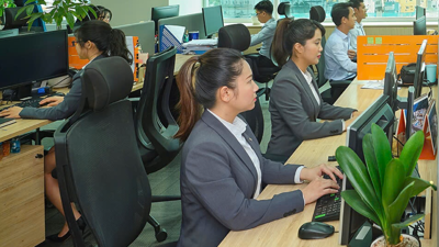 Ba tuần tăng liên tiếp, chứng khoán trở lại cuộc đua đỉnh cũ 