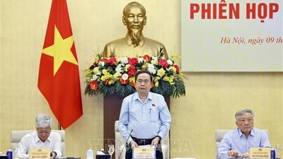 Phiên họp thứ nhất Hội đồng Bầu cử quốc gia