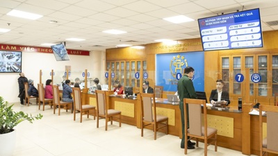 Hà Nội triển khai thực hiện thủ tục hành chính kịp thời, đồng bộ, hiệu quả