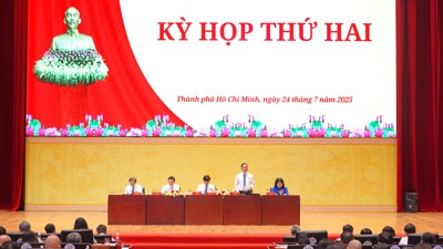 TP. Hồ Chí Minh đặt mục tiêu thu ngân sách cả năm đạt gần 700.000 tỷ đồng
