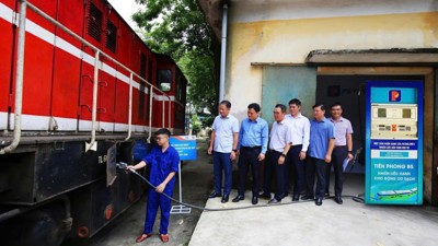 Petrolimex tiên phong pha chế và cung ứng nhiên liệu điêzen sinh học B5