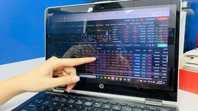 Công ty chứng khoán đồng loạt phát hành ESOP để giữ chân người tài