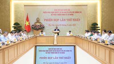 Thủ tướng Chính phủ: Tiếp tục tạo động lực cho kinh tế tư nhân phát triển