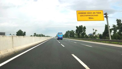 Bảo đảm đưa vào khai thác trên 3.000 km đường bộ cao tốc trong năm nay