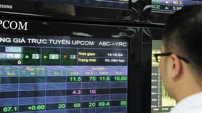 UPCoM tháng 7 vượt 105 điểm, nhiều mã tăng giá mạnh