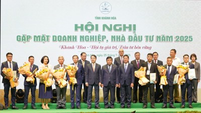 Khánh Hòa: “Đường băng” đã có, chờ kinh tế tư nhân cất cánh
