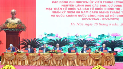 Tiếp tục đồng hành, đóng góp trí tuệ, kinh nghiệm và truyền lửa cho thế hệ trẻ