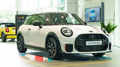 MINI John Cooper Works 3-Cửa thế hệ mới chốt giá bán 2,529 tỷ đồng