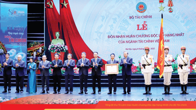EMAGAZINE: Đảng bộ Bộ Tài chính quyết tâm bứt phá, thực hiện thắng lợi mọi nhiệm vụ trong kỷ nguyên phát triển mới của Dân tộc
