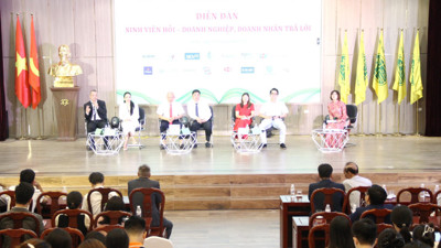 Thái độ tốt, cầu thị và sẵn sàng học hỏi -  bí quyết giúp sinh viên chinh phục nhà tuyển dụng