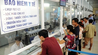 INFOGRAPHIC: Trường hợp nào người tham gia BHYT được thanh toán trực tiếp chi phí khám, chữa bệnh?