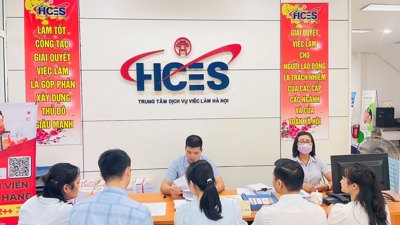 TP. Hà Nội: Hỗ trợ chuyển đổi nghề, giải quyết việc làm cho lao động dôi dư
