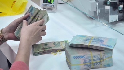 Chốt quyền cổ tức 26/8: “Ngày vàng” cho cổ đông của TOS, GDA và CHP