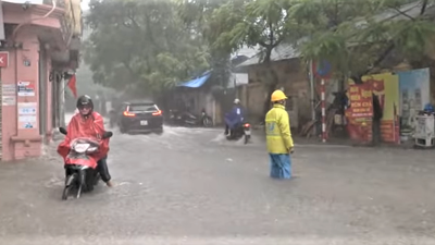 TP. Hà Nội khẩn trương triển khai các biện pháp đảm bảo an toàn hệ thống đê điều