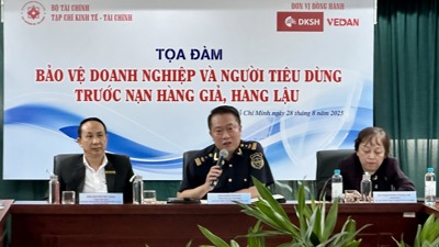 Khai mạc Tọa đàm “Bảo vệ doanh nghiệp và người tiêu dùng trước nạn hàng giả, hàng lậu”