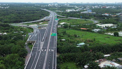 Đẩy nhanh tiến độ 2 dự án cao tốc tại tỉnh Đồng Nai
