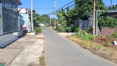 Tây Ninh: Nhiều dự án bất động sản 20 năm cấp phép vẫn “lơ lửng”