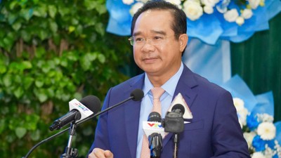 Phân công nhiệm vụ 8 lãnh đạo UBND TP. Hồ Chí Minh