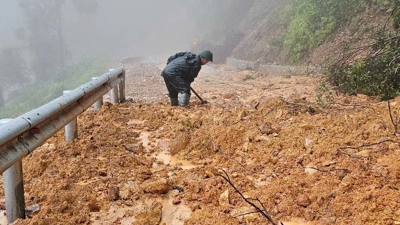 Hạ tầng giao thông, vận tải thiệt hại nặng sau bão số 5
