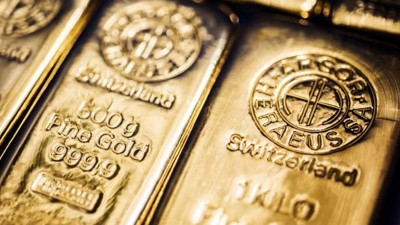 Nhận định về nguyên nhân giá vàng có thể lên mốc 2.400USD sau 5 năm tới