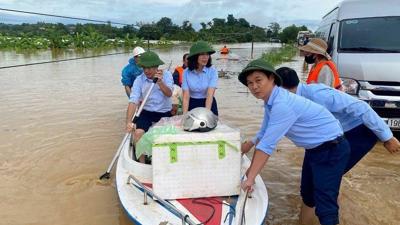 Các ngân hàng chung tay hỗ trợ người dân, doanh nghiệp sau bão số 3